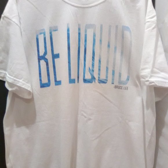Men's Short Sleeve T-shirts With The Saying Be liquid Color White Size XL NWOT - Picture 2 of 6